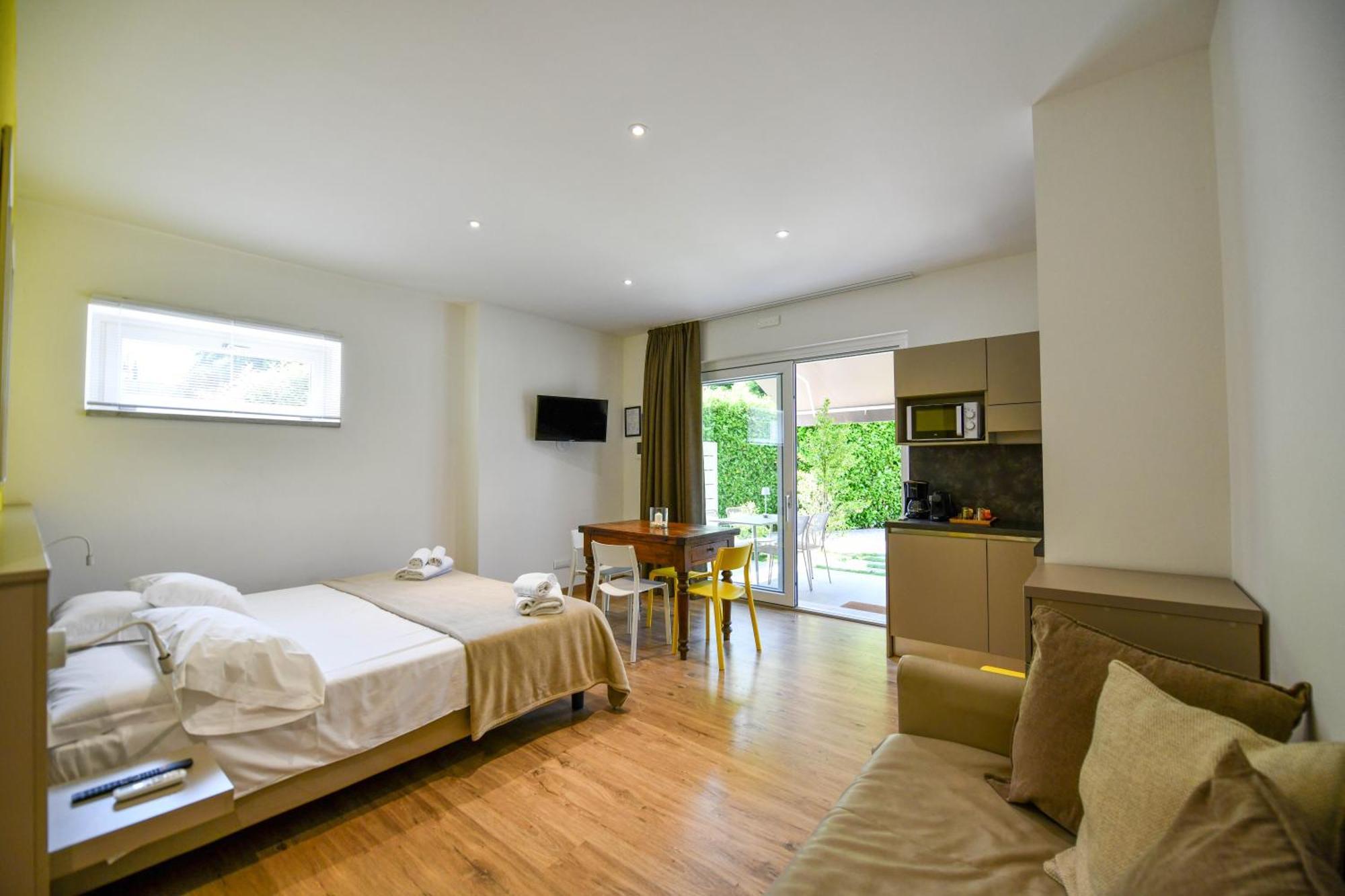 Regina E Oriente Apartment Baveno Exterior photo